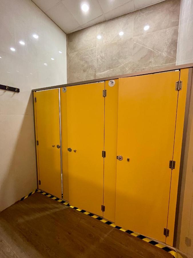 Velvet Hostel Madrid Dış mekan fotoğraf