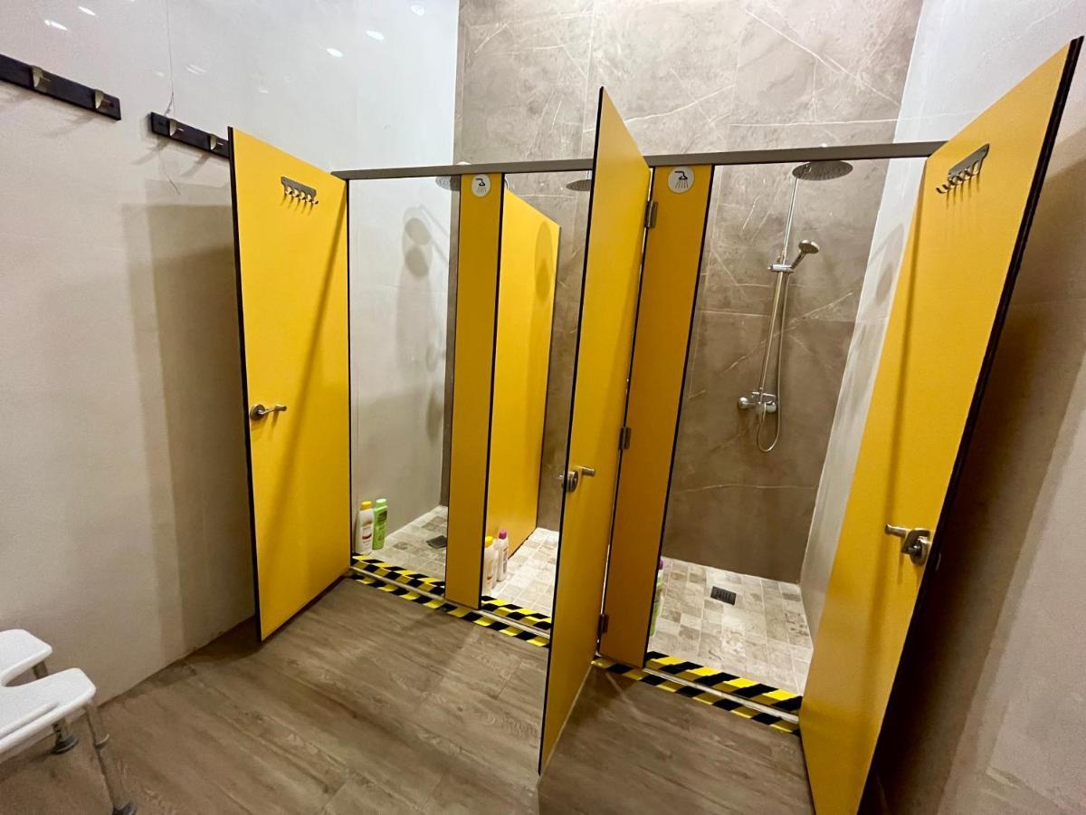 Velvet Hostel Madrid Dış mekan fotoğraf